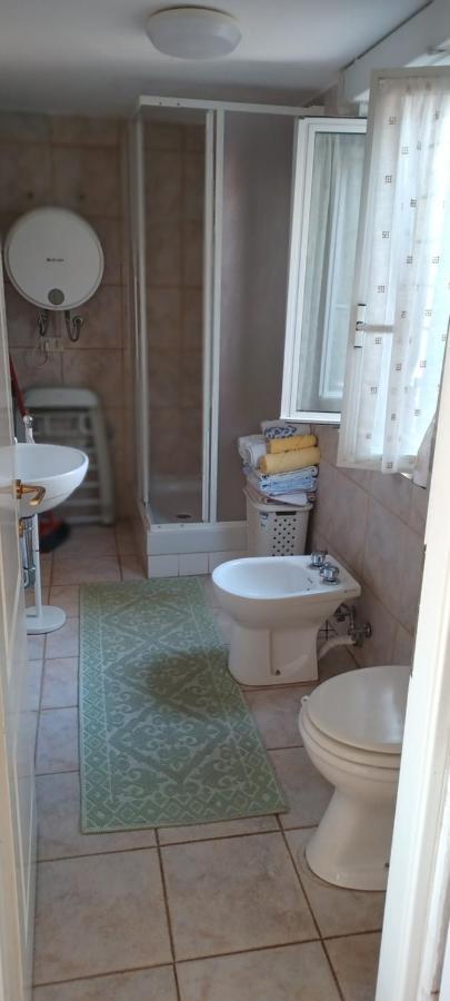 Claudio Apartment Genoa Bagian luar foto